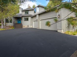 1648 NW Summit Dr, Bend, OR 97703