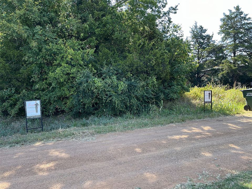 1st image of Live Oak Ln