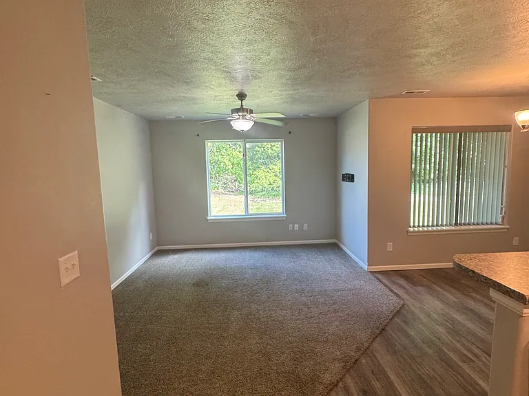 328 Macey Ave — Photo 8