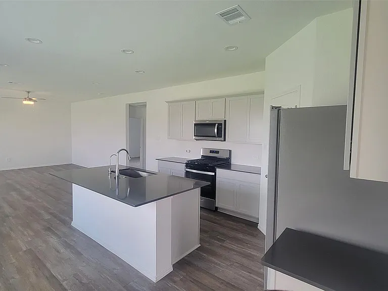 5108 Marcasca Dr — Photo 13