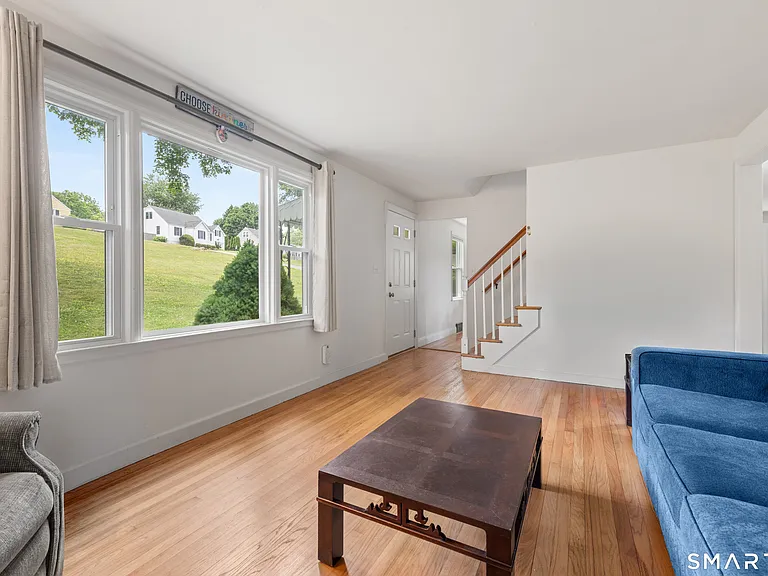 63 Valleyview Rd — Photo 14