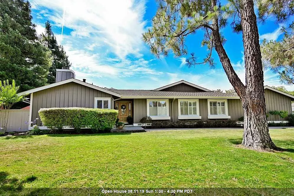 2102 Presidio Ct photo 1