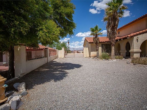 4th image of 2633 Avenida Grande