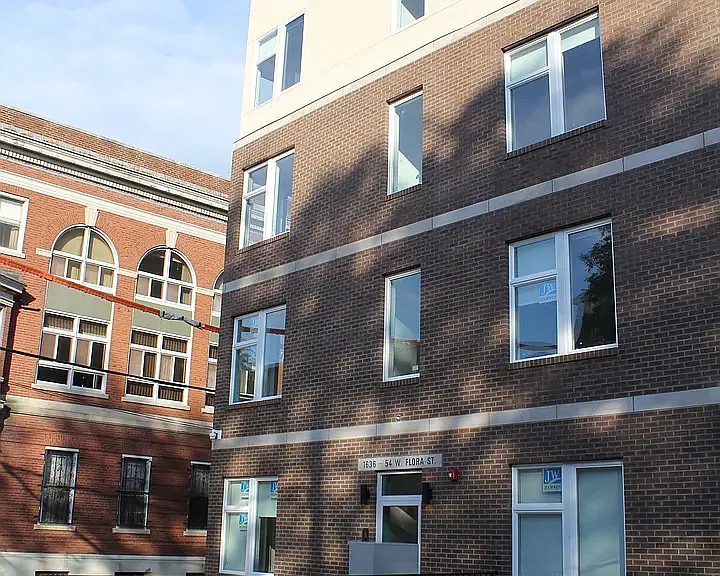 Girard Flats — Photo 17