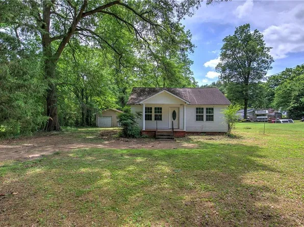 298 Edmondson St, Summerville, GA 30747