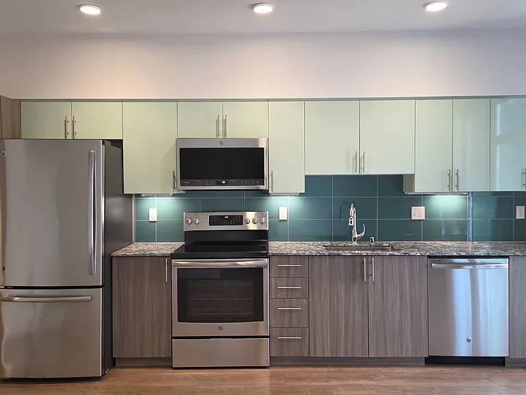 1085 103rd Ave NE #206 — Photo 5