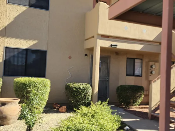 540 S WEST Road #15, Wickenburg, AZ 85390