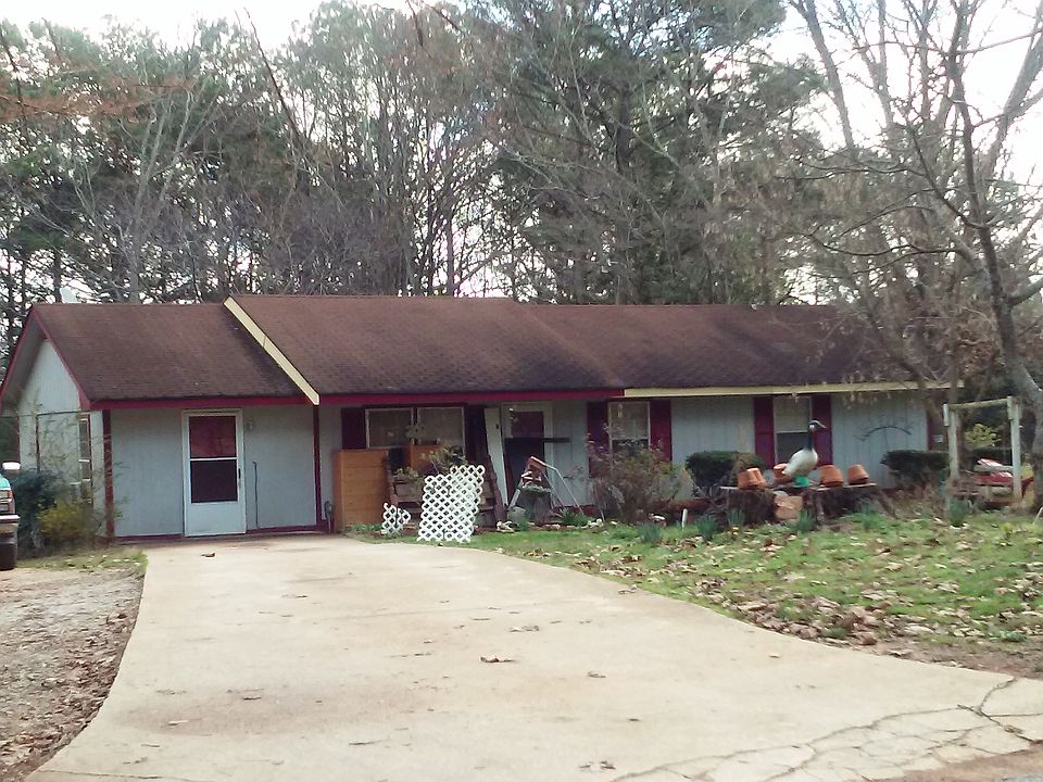 2nd image of 535 Womack Rd