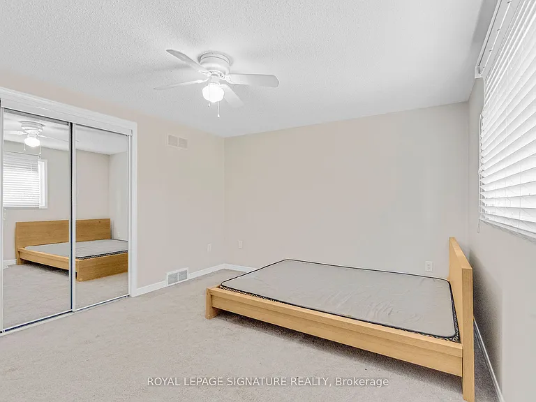 42 Baxter Cres — Photo 26