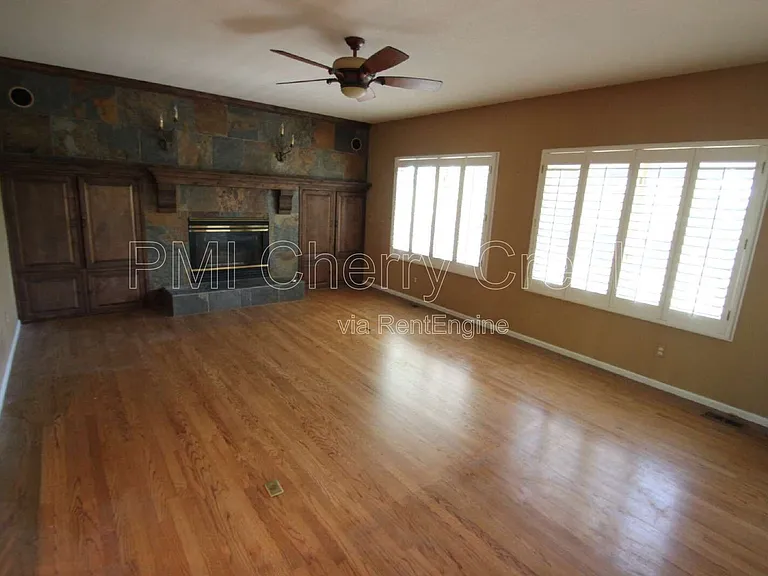 7489 Bur Oak Pl — Photo 11