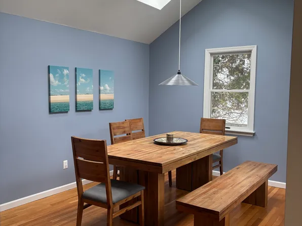 (undisclosed Address), New Suffolk, NY 11956