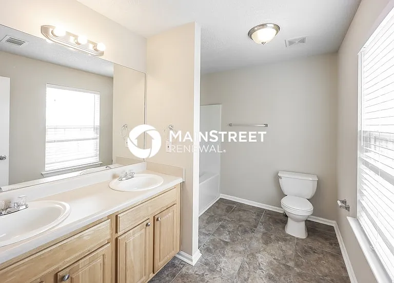6117 Hickory Lane Dr — Photo 14