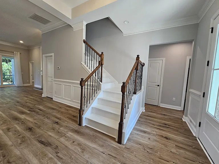 853 Bedminister Ln — Photo 5