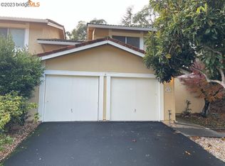 67 Heritage, Oakland, CA 94605