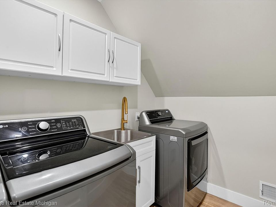 5835 Warner Rd, photo 29