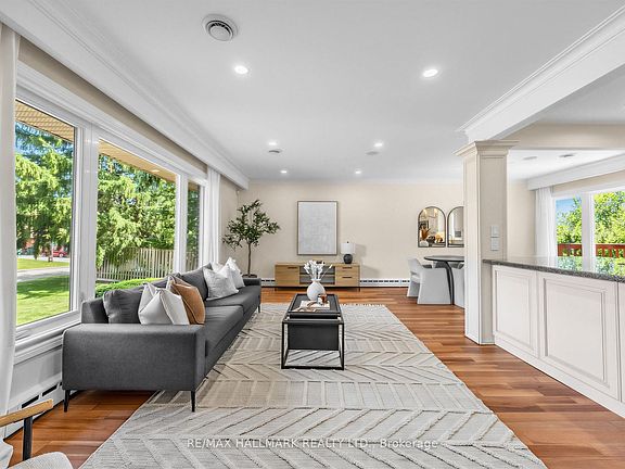 5th image of 8 Tufton Cres