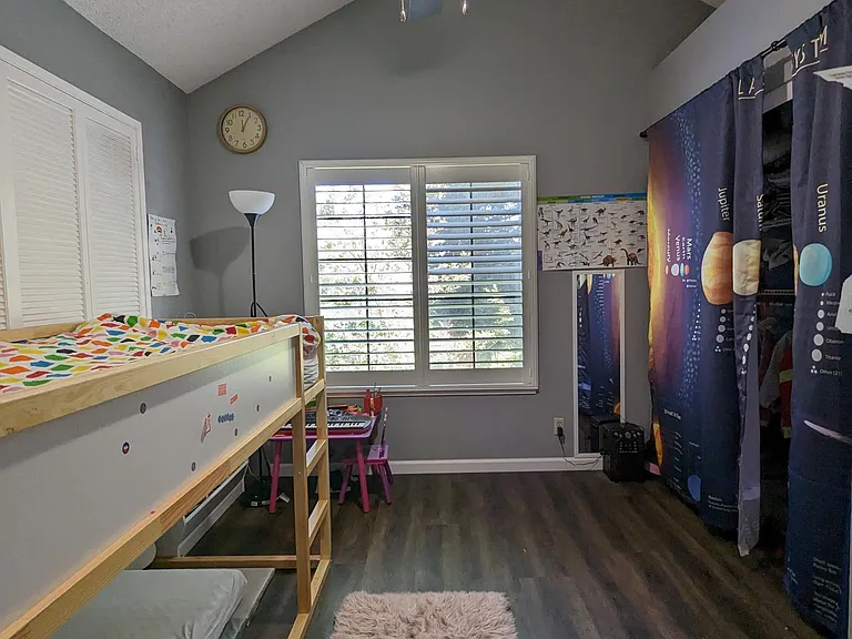 2585 Yerba Bank Ct — Photo 11