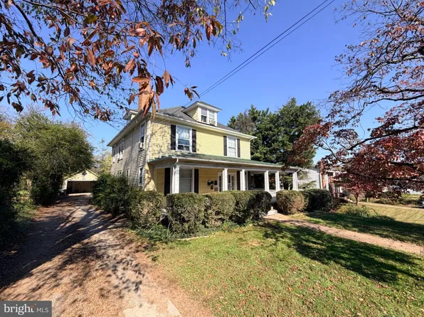 806 E Piedmont St, Culpeper, VA 22701