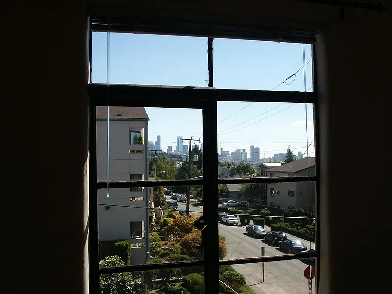 608 E Lynn St #7 — Photo 20