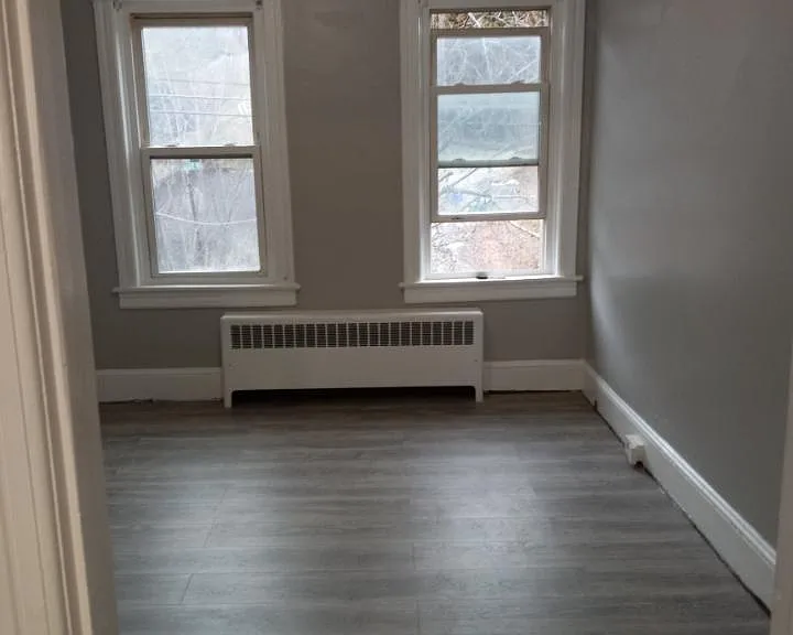 715 Hillside Ave — Photo 6