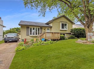 3221 SE 20th St, Des Moines, IA 50320