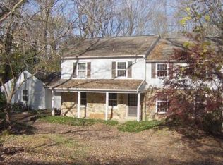 810 Summerset Dr, Hockessin, DE 19707