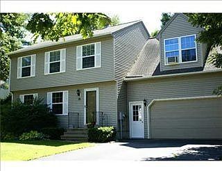 1st image of 15 Garrison Oaks Dr