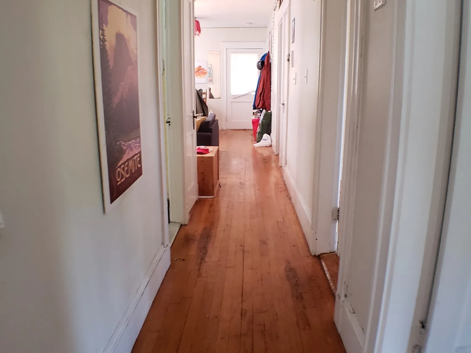 5 bed, 9999 sqft, $4,200 — Photo 3