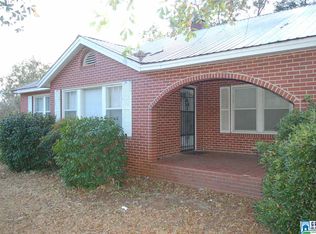 9950 Corner School Rd, Warrior, AL 35180