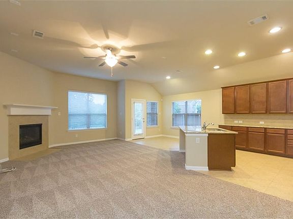 5th image of 4543 Forest Bend Ct