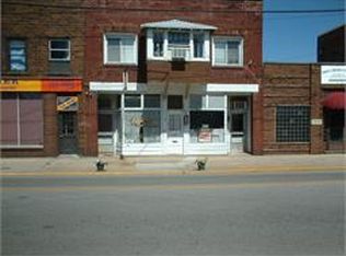 1242 Maple Ave, Terre Haute, IN 47804