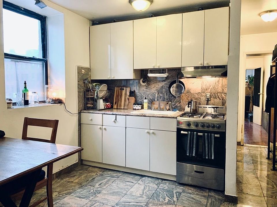 1st image of 301 E 110th St APT 1D