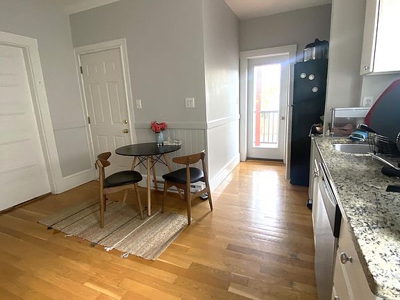 3rd image of 9 Spring Park Ave #2