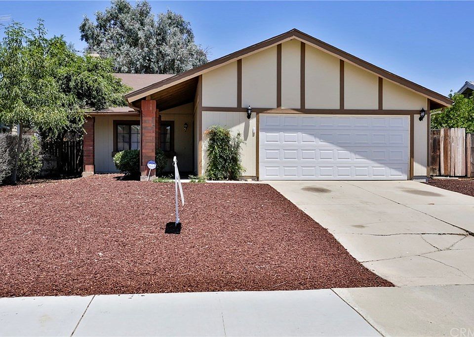 1st image of 25880 White Wood Cir