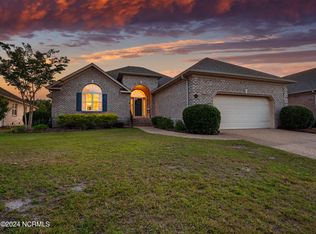 210 Estuary Ct, Winnabow, NC 28479