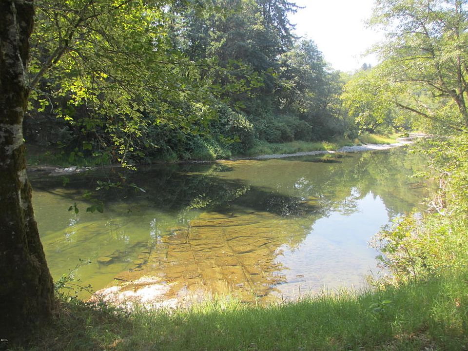 2nd image of 2982 Logsden Rd