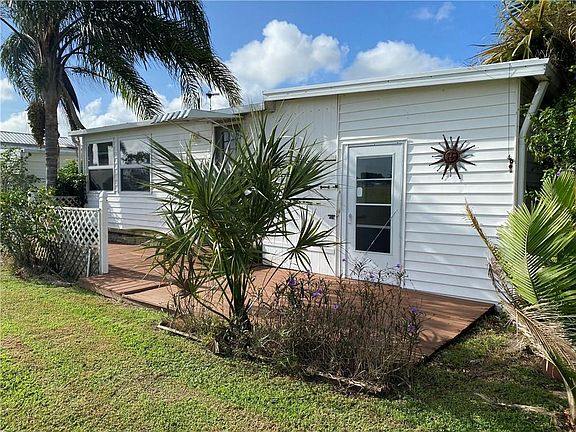 4th image of 1144 Barefoot Cir