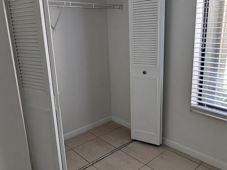 711 Sunny Pine Way #B1 — Photo 16