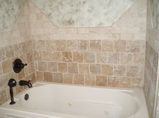 205 Longfellow Dr, Lafayette, LA 70503