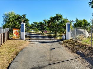 39895 Calle Bellagio, Temecula, CA 92592