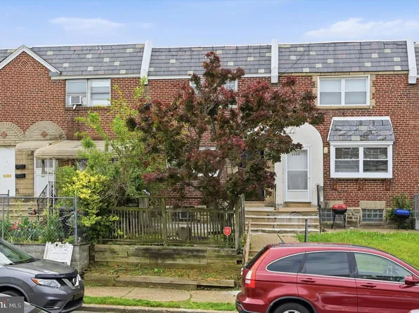 6451 Akron St, Philadelphia, PA 19149
