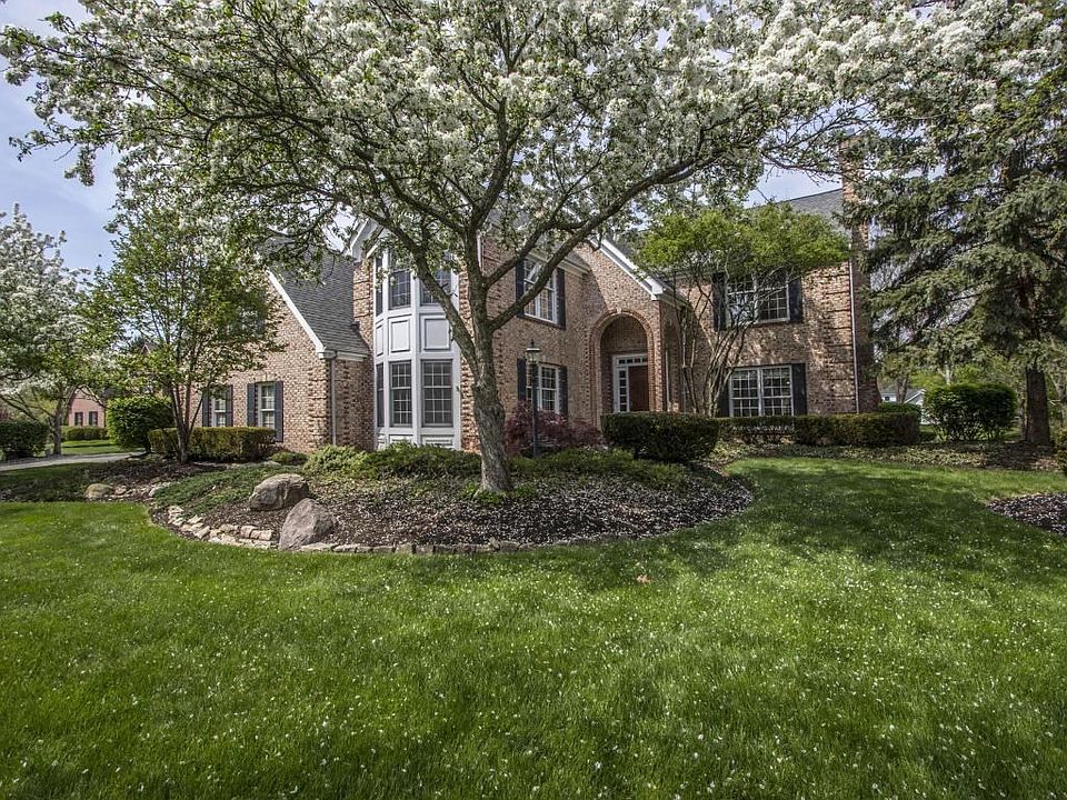 1st image of 7333 Coventry Woods Dr