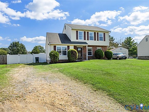 2nd image of 4429 Crown Squire Rd