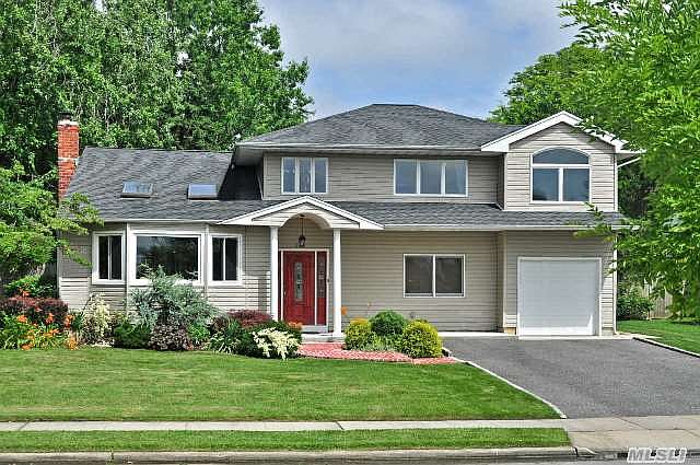 1st image of 23 Fresno Dr