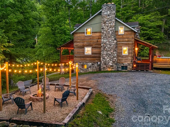 114 Johns Creek Rd, Canton, NC 28716