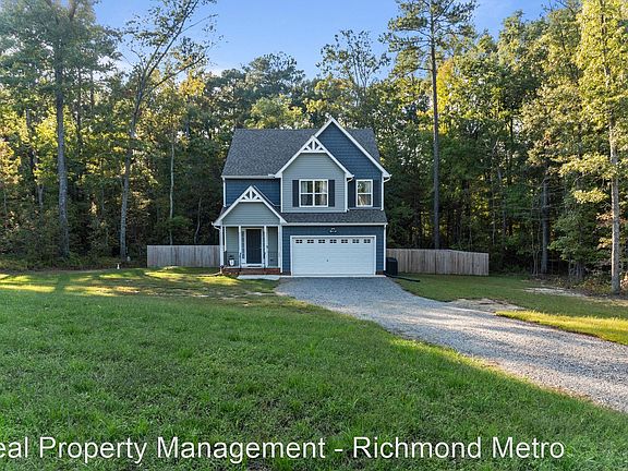 3rd image of 204 Silver Meadows Ct