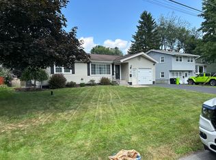 138 Lynhurst Ave, North Syracuse, NY 13212