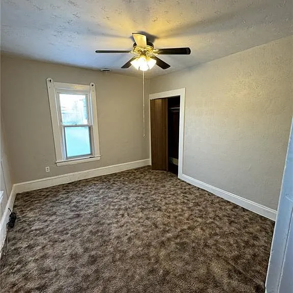 29435 Euclid Ave — Photo 4