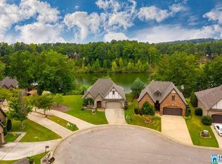 1460 Overlook Dr, Trussville, AL 35173