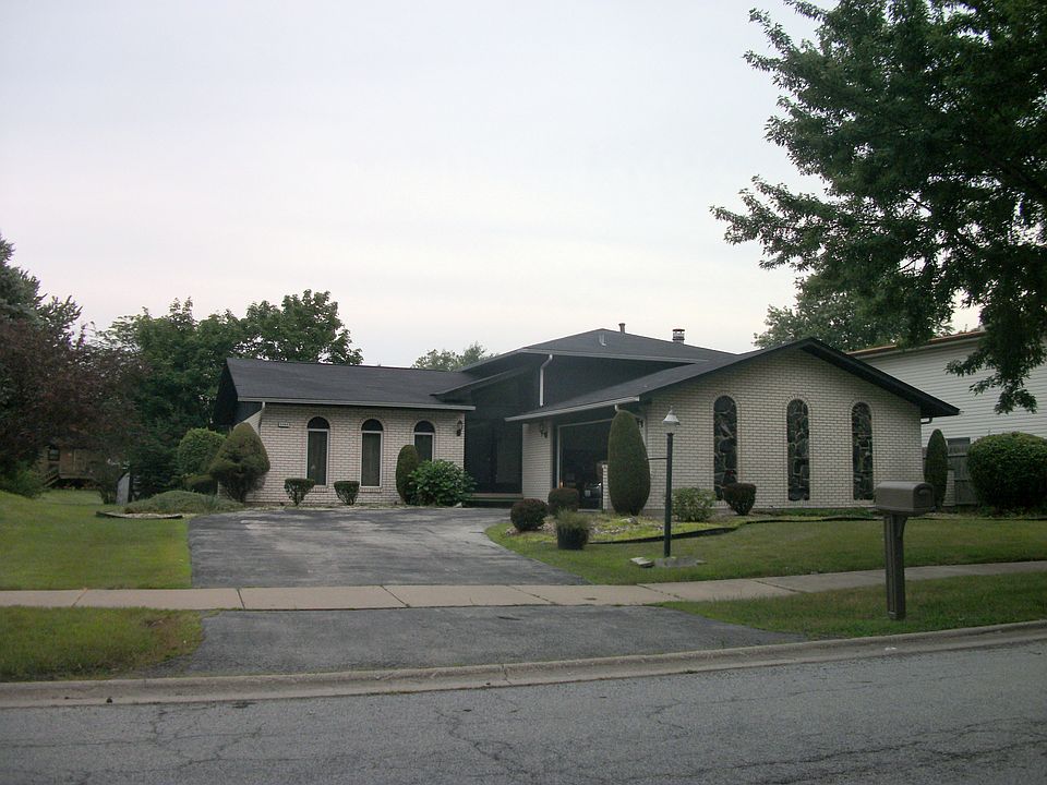 1st image of 5265 Imperial Dr